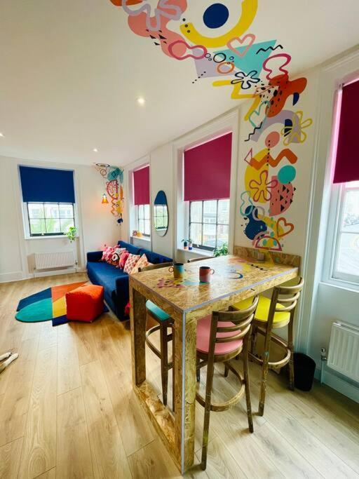 Colourful Apartment In Margate KENT Exterior photo